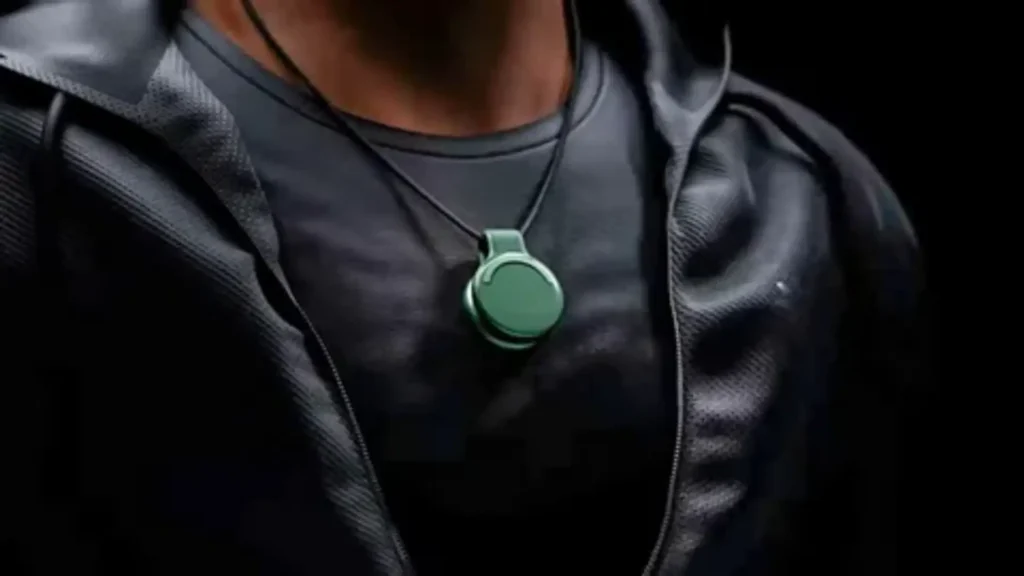 Limitless Pendant AI wearable for memory boost and productivity 2025